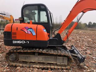 мини-экскаватор Doosan DH60