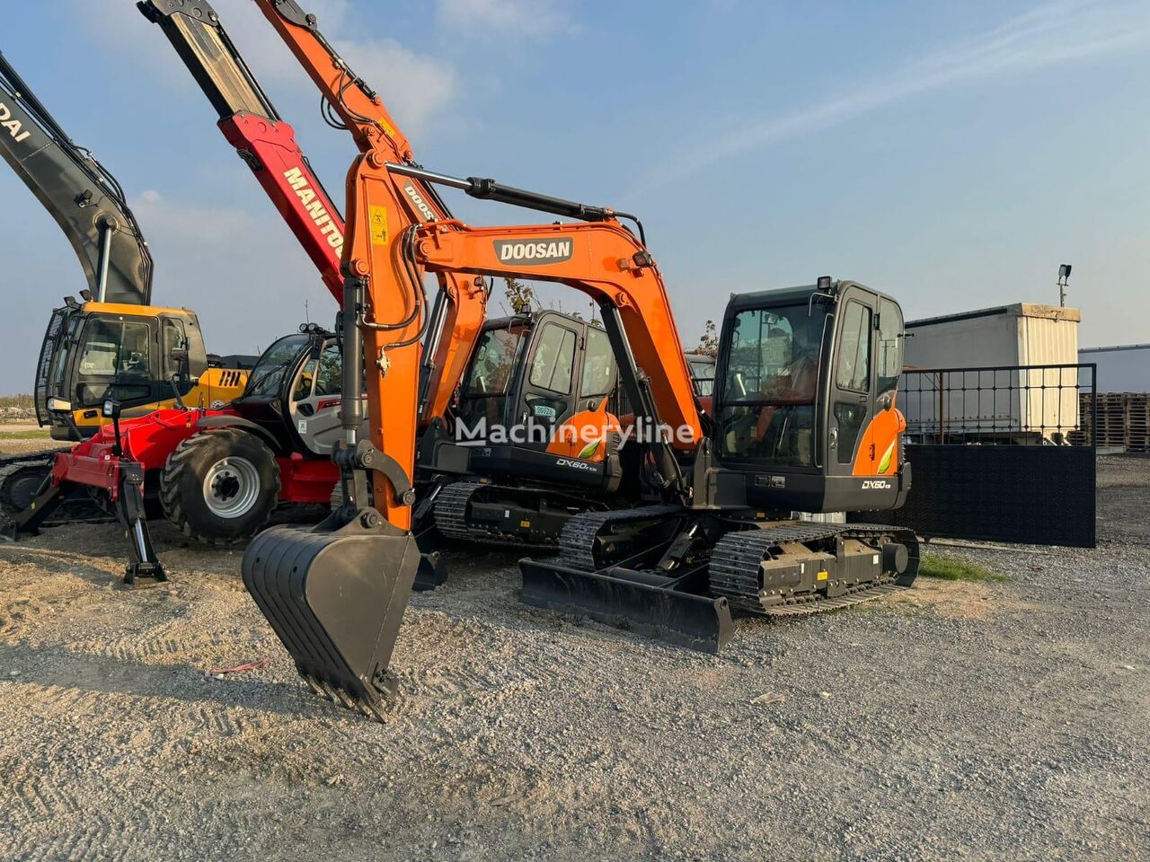 naujas mini ekskavatorius Doosan DX 60-10C