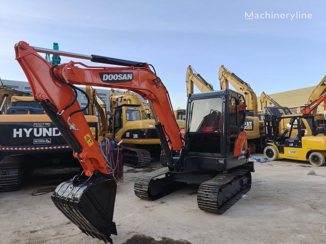 mini-pelle Doosan DX55