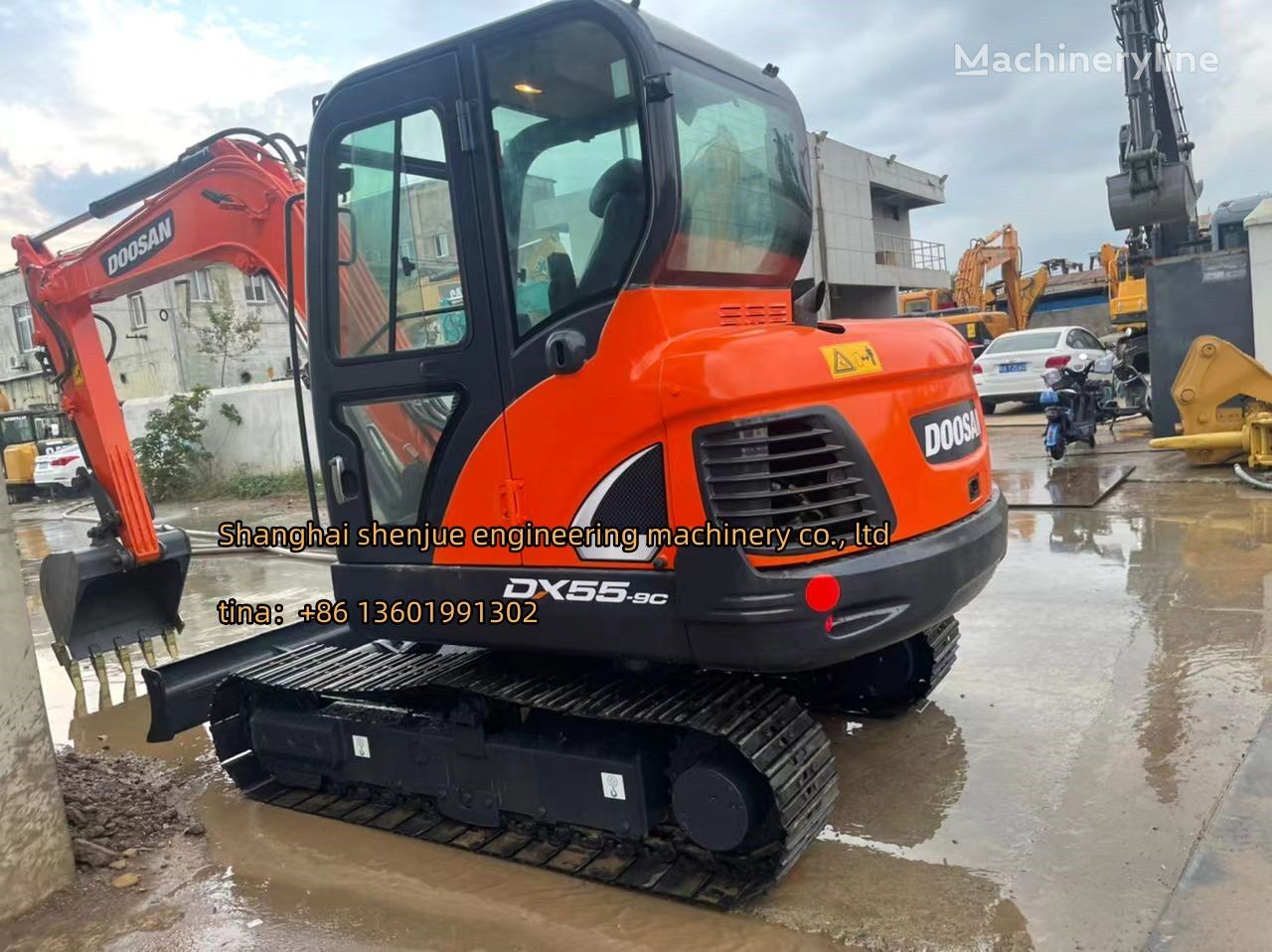 Mesin penggali mini Doosan DX55LC-9S - Machineryline