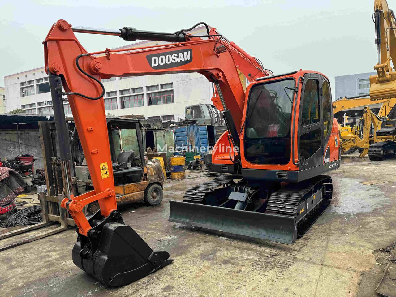 Doosan DX75 minigraver