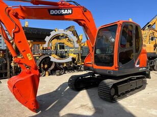 mini-pelle Doosan DX75