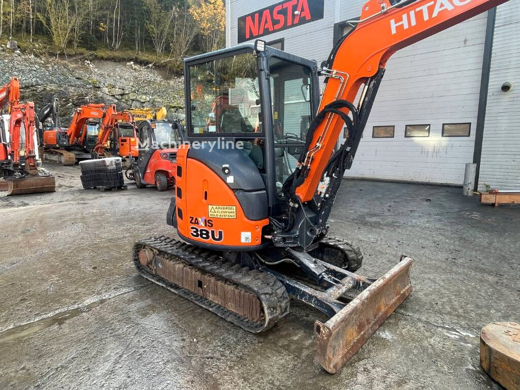その他 Tiny Hitachi ZX 38 U-5 A mini excavator for sale from Norway