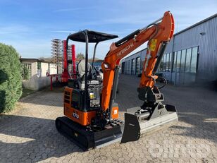 حفارة صغيرة Hitachi ZX17U-6 YR