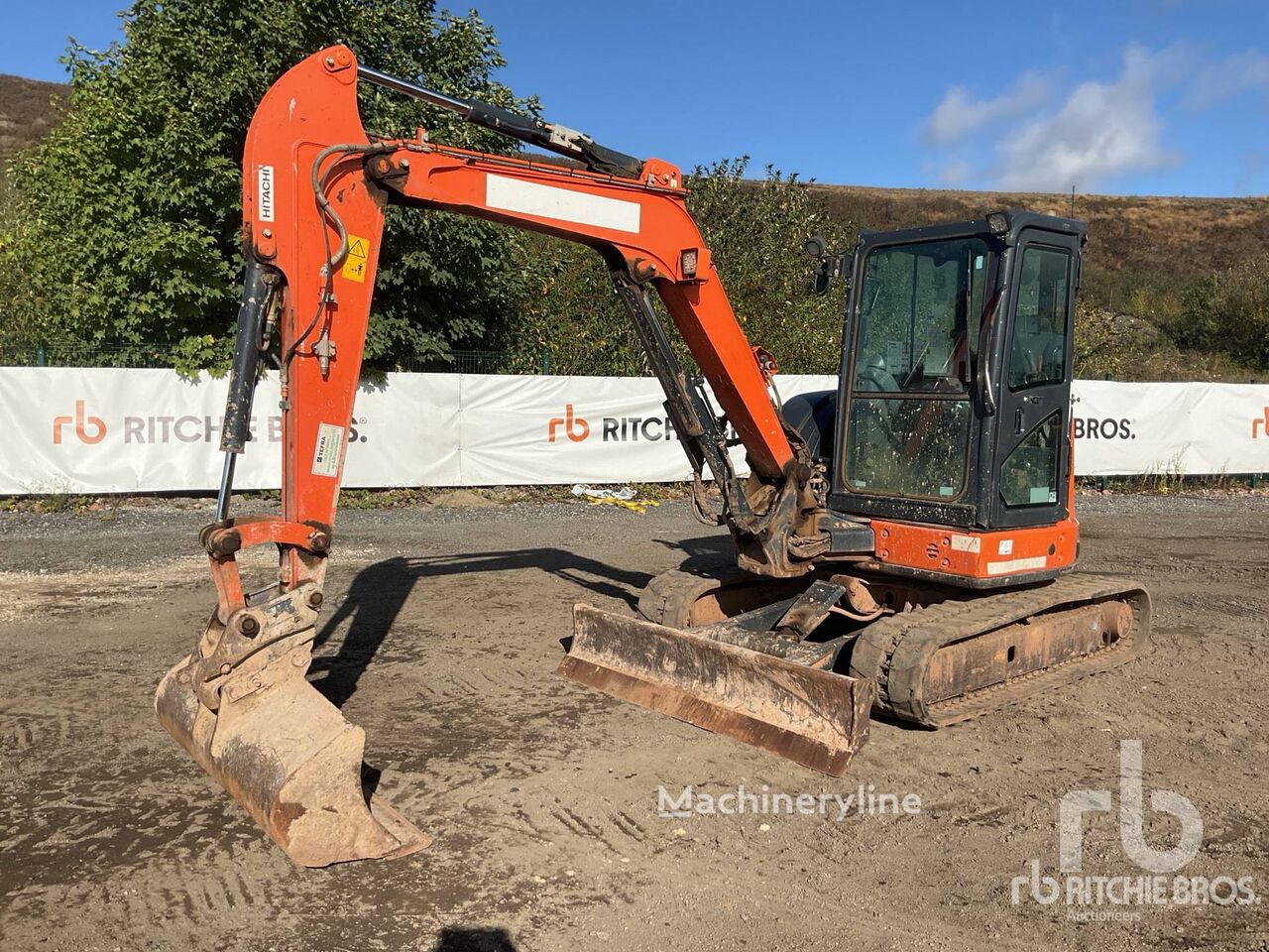 Mini-escavadora Hitachi ZX48U-5A CLR a venda | Machineryline PT Mini-escavadora Hitachi ZX48U-5A CLR - Machineryline
