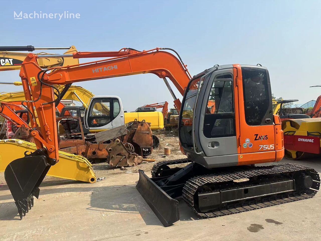 Hitachi ZX75 mini bager