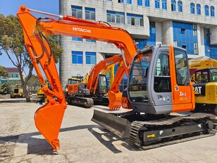 حفارة صغيرة Hitachi ZX75