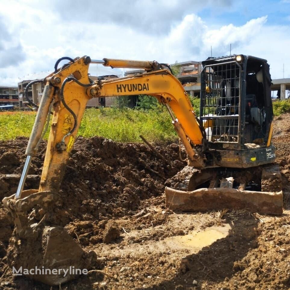 Hyundai R35Z-9 mini excavator