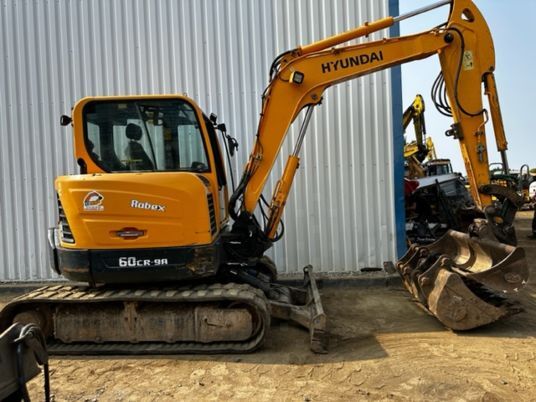 Hyundai R60CR-9A minigrävare