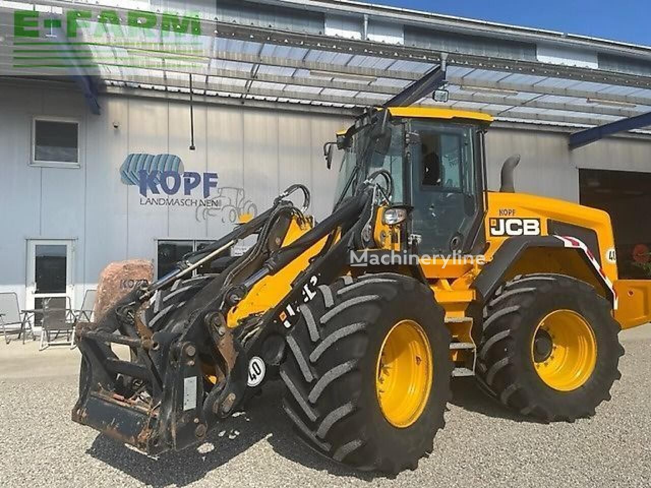 mini-pelle JCB 437 ht agri 40km/h schnellwechsler