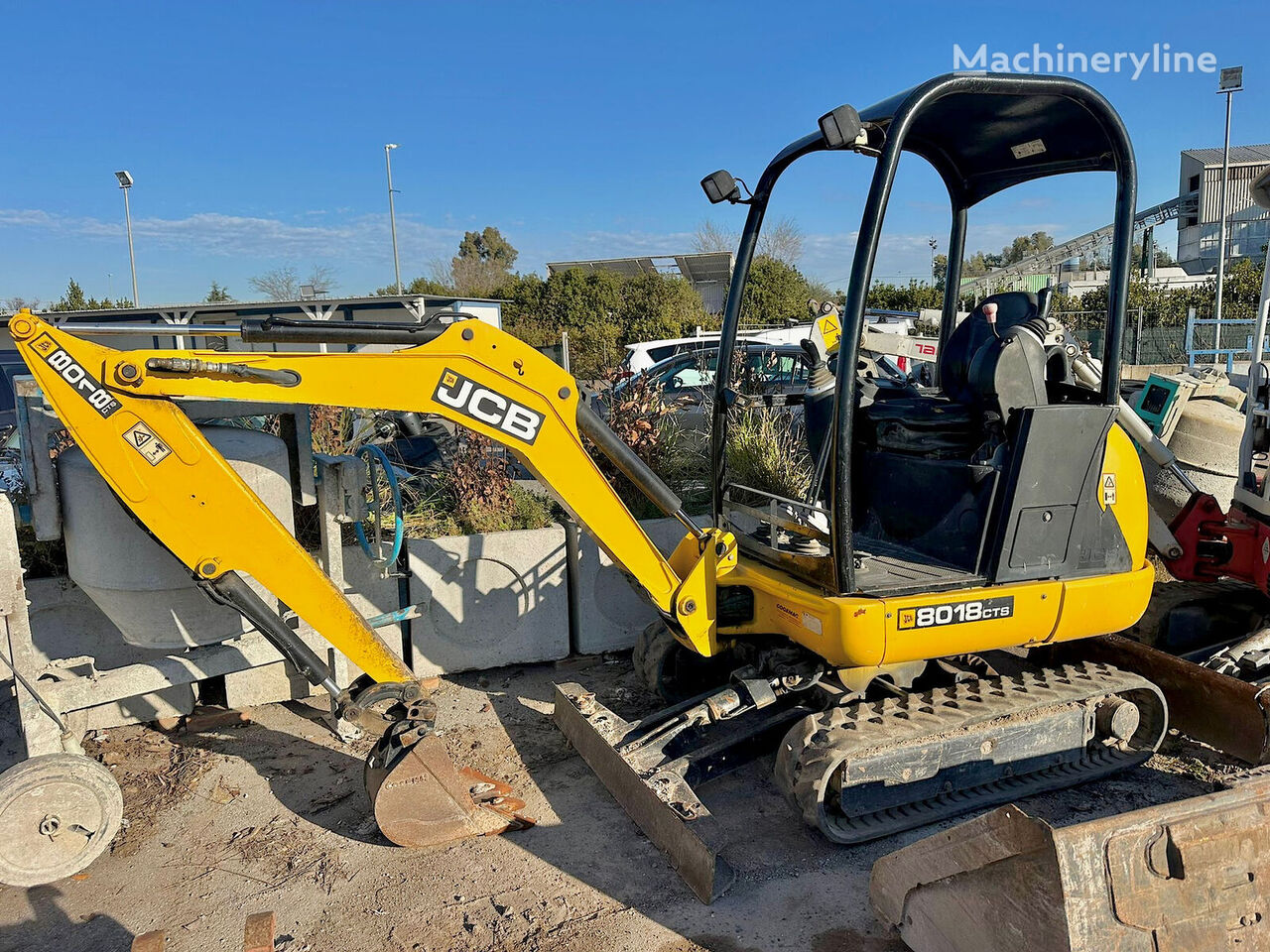 μίνι εκσκαφέας JCB 8018CTS