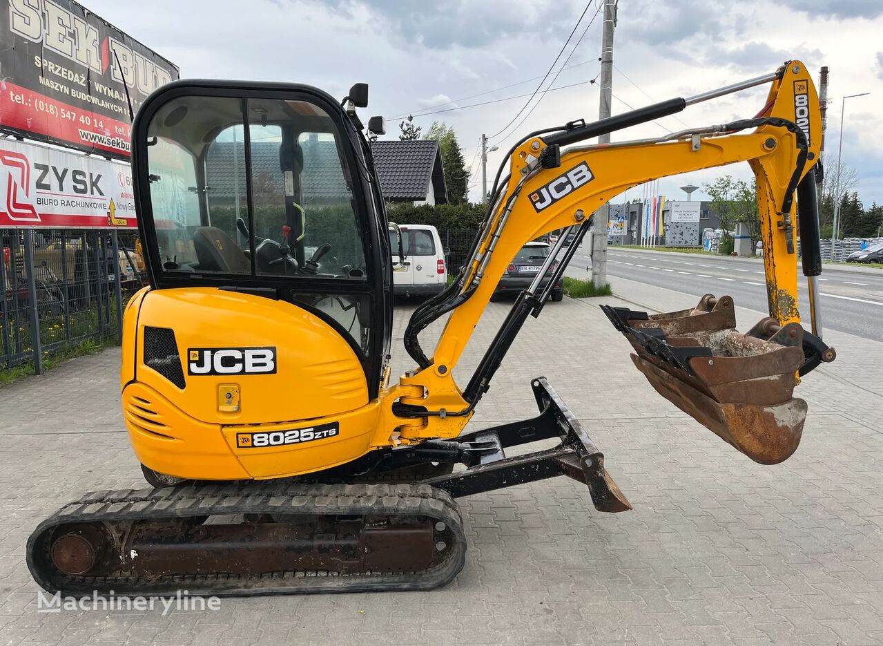 JCB 8025 ZTS mini excavator