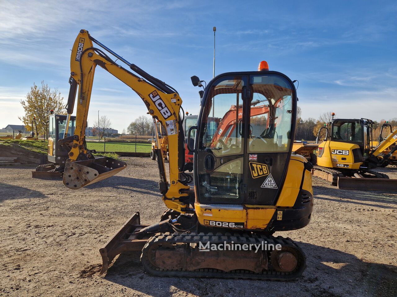 Mini-pelle JCB 8026 CTS - Machineryline