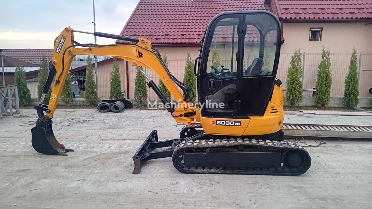 JCB 8030 minigraver