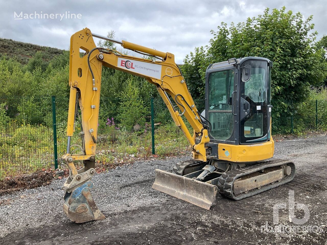 mini bager Kobelco SK30SR-6