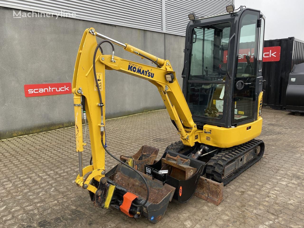 Komatsu PC16R-3HS PROP mini excavator