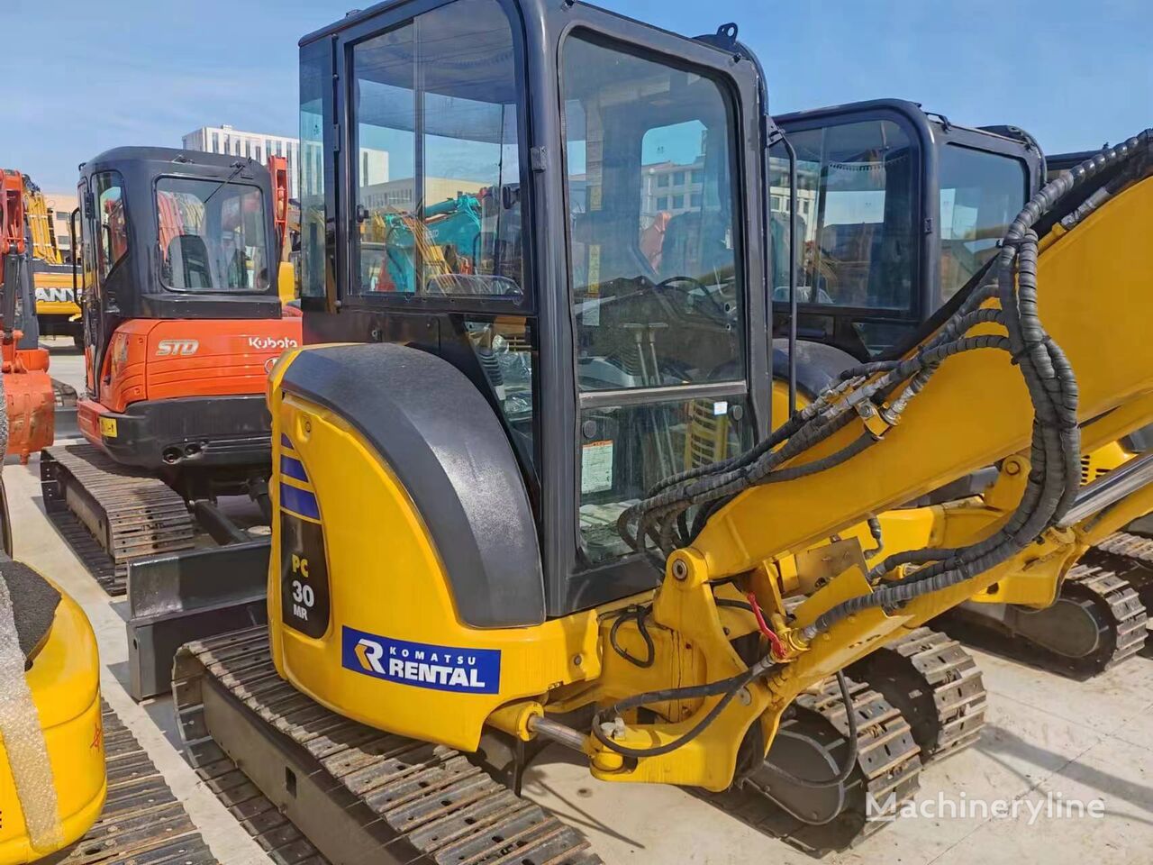 حفارة صغيرة Komatsu PC30