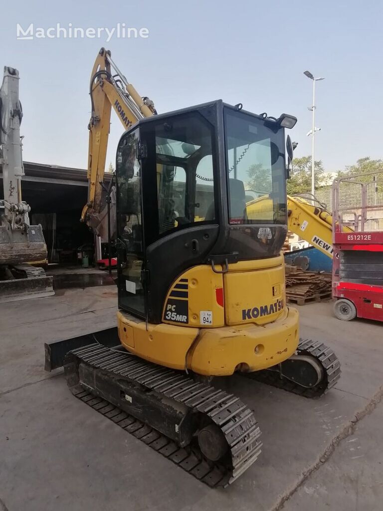 minikoparka Komatsu PC35MR-5