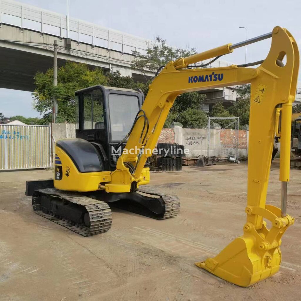 mesin penggali mini Komatsu PC50MR