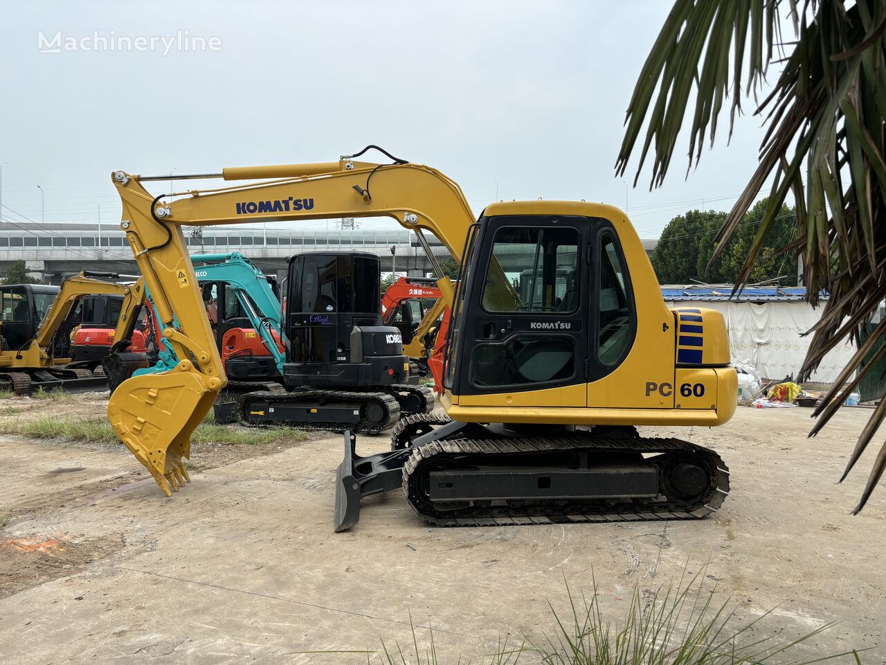 Komatsu PC60 mini excavator