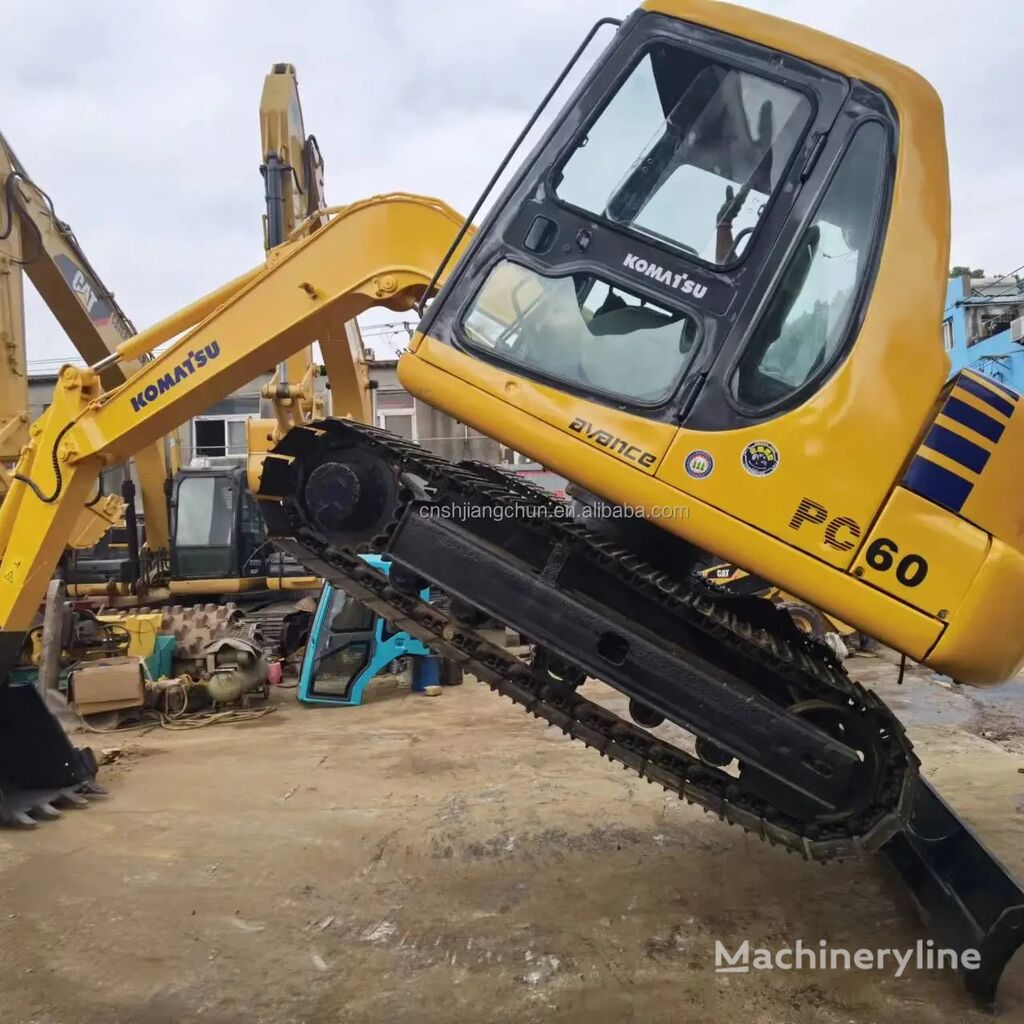 novi Komatsu pc60-7 mini bager