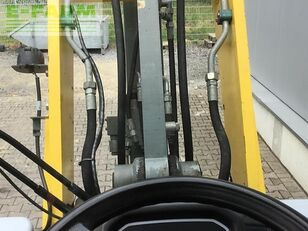 فروش مینی بیل مکانیکی Kramer 8105 - تصویر 14 | Machineryline IR مینی بیل مکانیکی Kramer 8105 | تصویر 14 - Machineryline