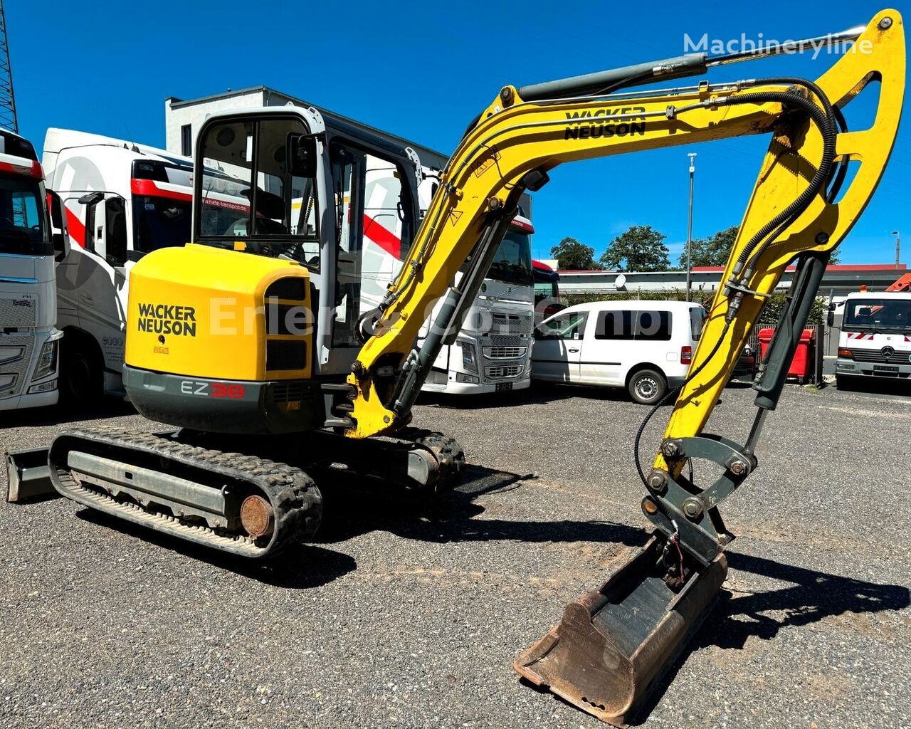 Kubota EZ 38 miniexcavadora