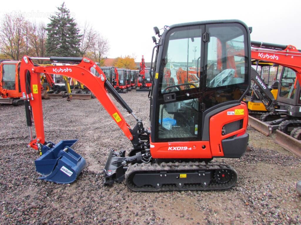 新小型挖掘机 Kubota KX 019-4 HI Minibagger 27.750 EUR net