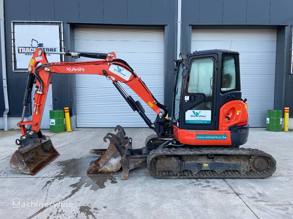 Kubota U 48-4 miniexcavadora