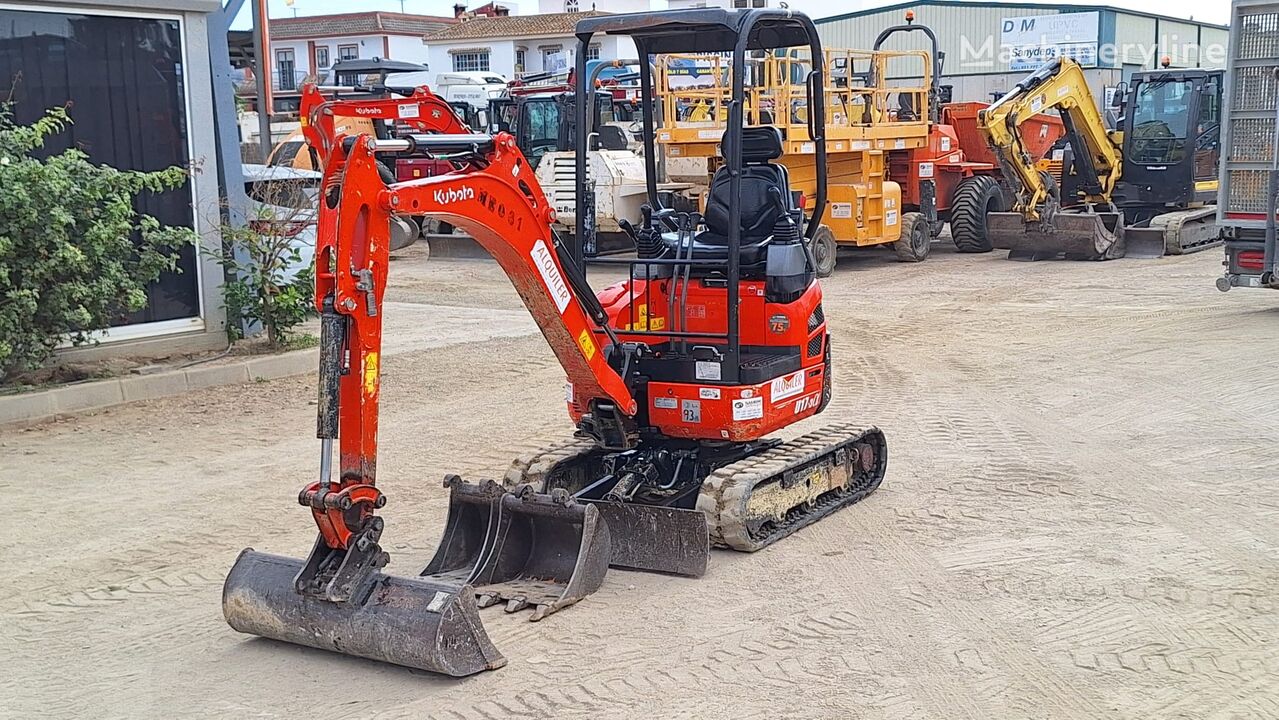 Kubota U17-3a miniexcavadora