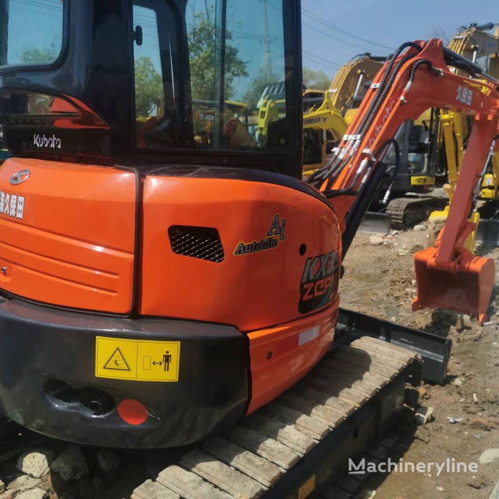 Kubota U35 miniexcavadora