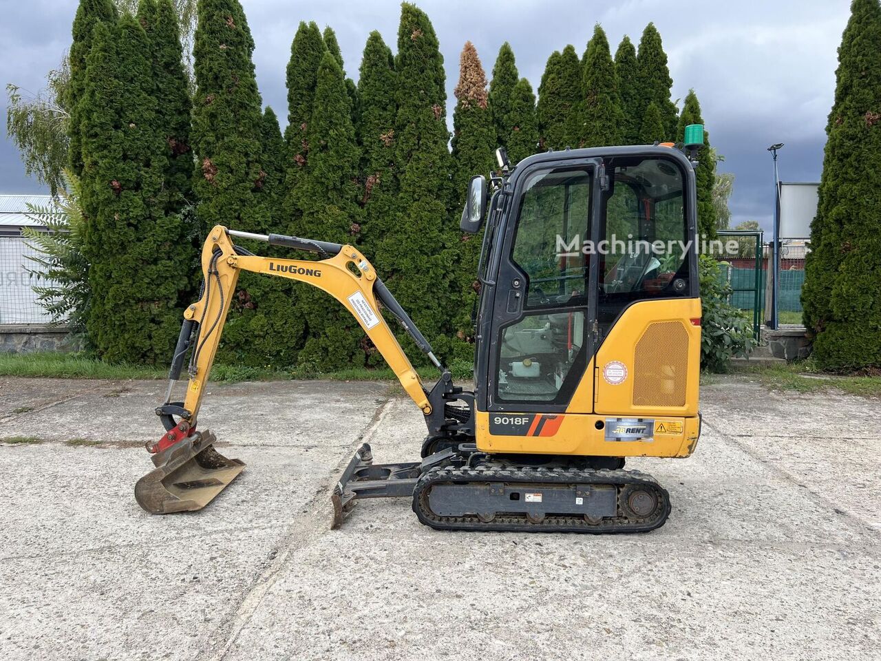 Mini-pelle LiuGong 9018F - Machineryline