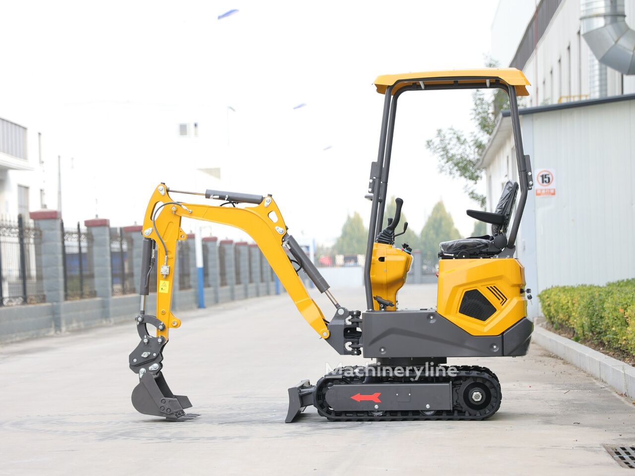 Mini-escavadora Müller Machinery MB 12 - B Kubota novo - Machineryline