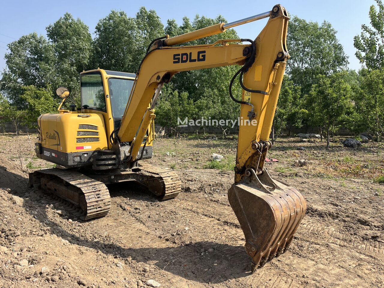 حفارة صغيرة SDLG E606F - Machineryline