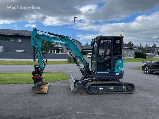 Sunward SWE35UF mini excavator