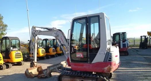 mini-pelle Takeuchi Mini koparka Takeuchi Tb 228 , 2015 r