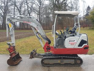 mini-escavadora Takeuchi TB 225