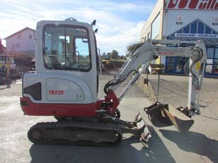 mini-pelle Takeuchi TB 225 Minibagger 26.500 EUR