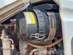 Máy đào cỡ nhỏ Takeuchi TB260 để bán - Hình ảnh 34 | Machineryline VN Máy đào cỡ nhỏ Takeuchi TB260 | Hình ảnh 34 - Machineryline