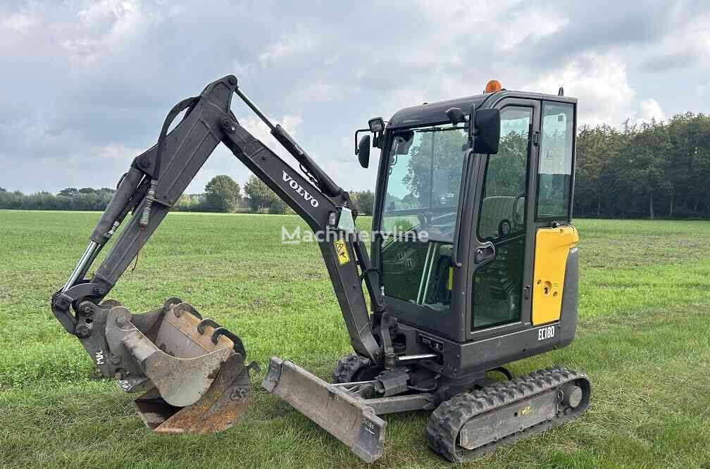 Volvo EC18 D miniexcavadora