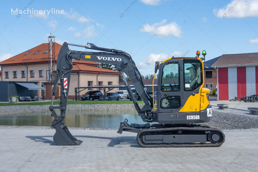 мини-экскаватор Volvo ECR58D