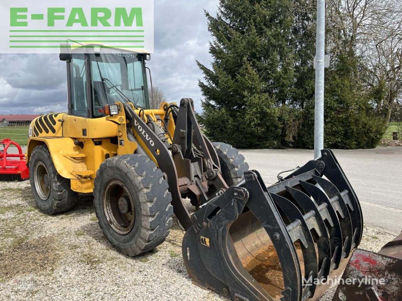 Volvo l 40b mini excavator