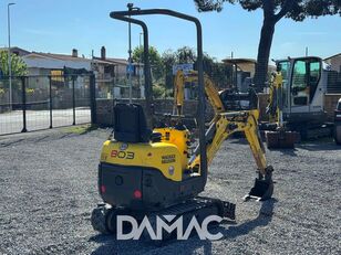 حفارة صغيرة Wacker Neuson 803