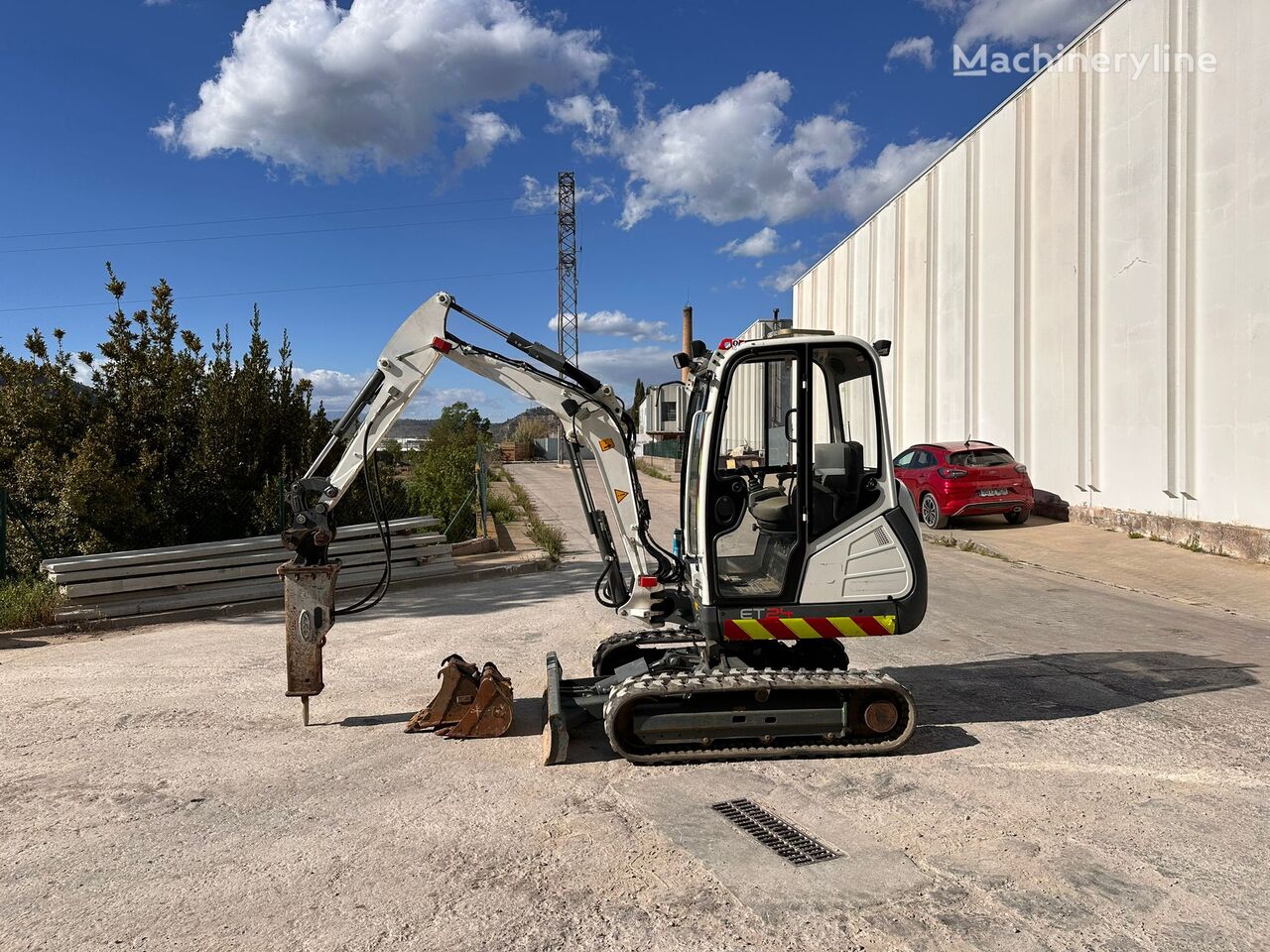 Wacker Neuson ET24 VDS mini excavator