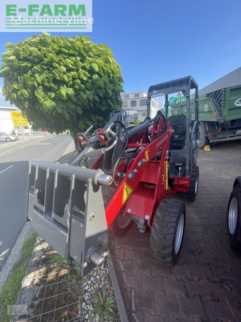 Weidemann 1140 mini excavator