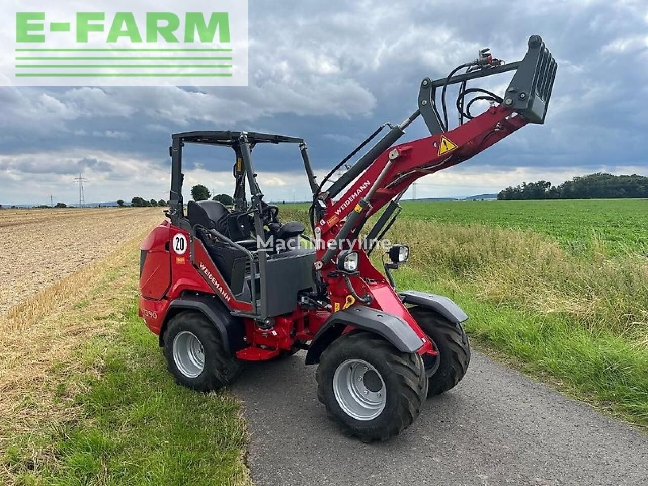 Weidemann 1390 mini excavator