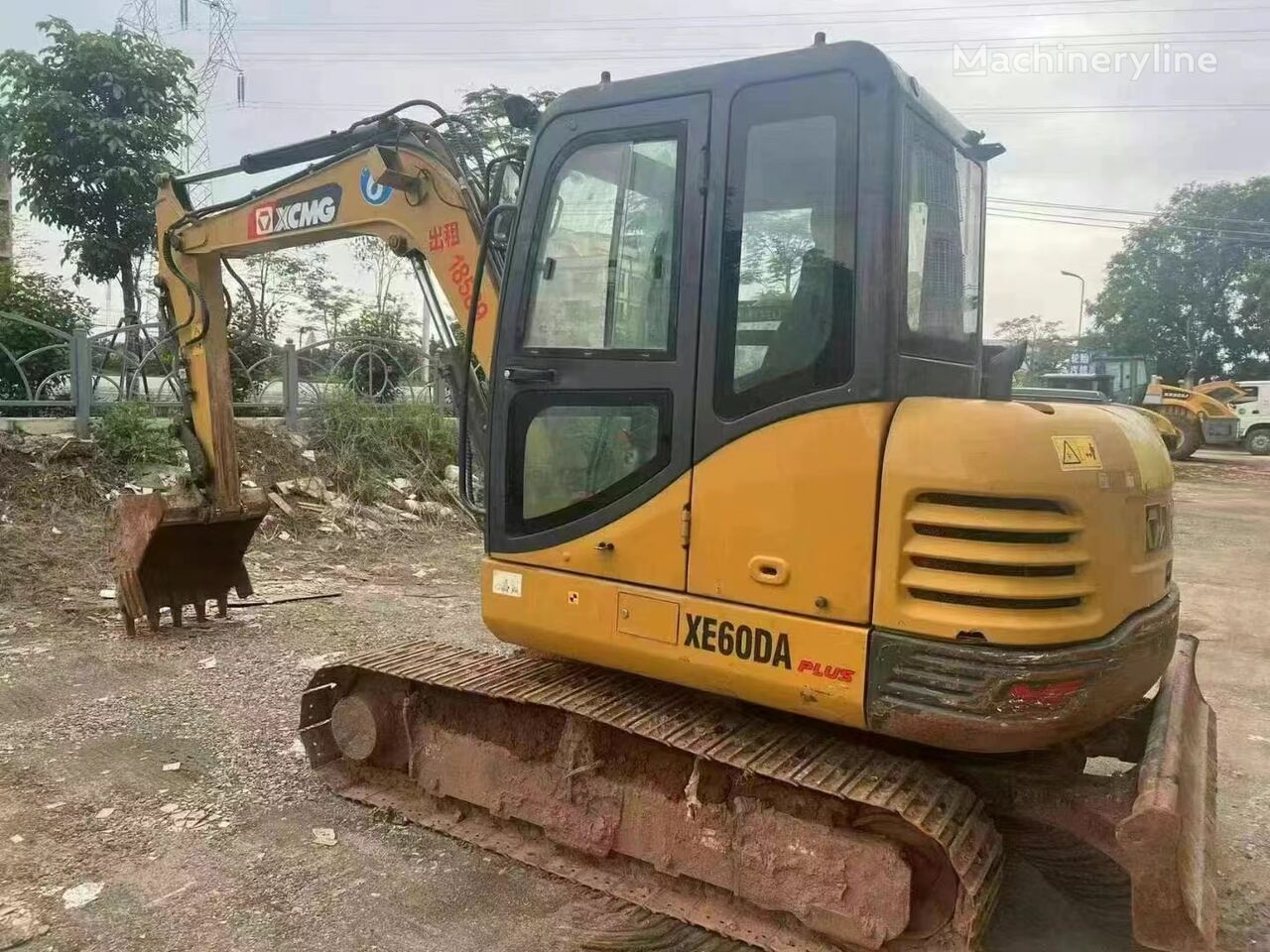 XCMG XE 60DA mini excavator