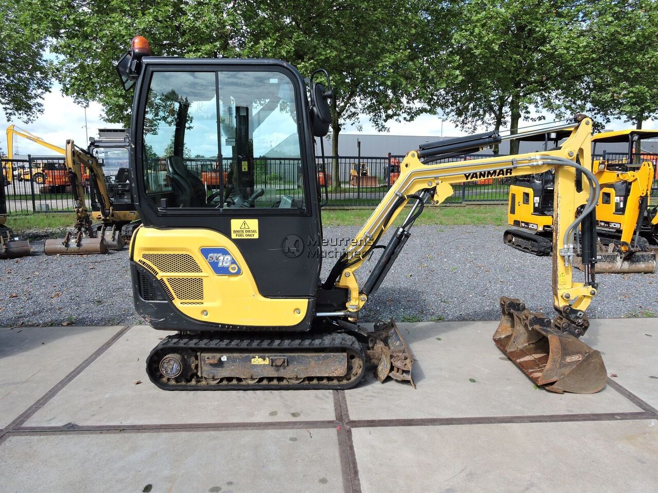 Yanmar SV18 mini excavator