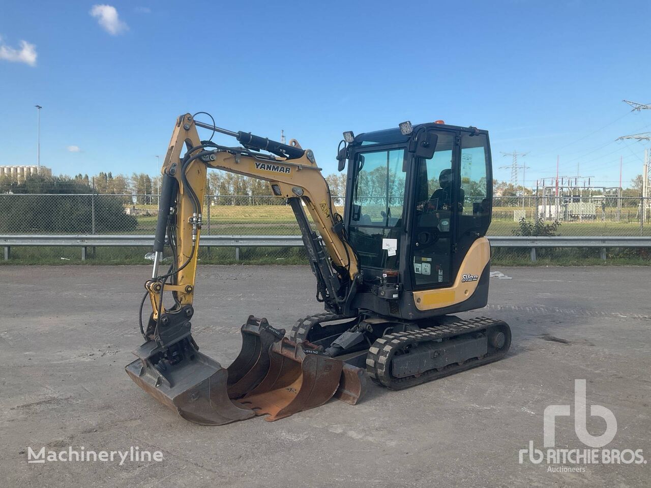 Yanmar SV22 miniexcavadora