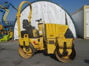 compacteur à main Ammann AV 26-2